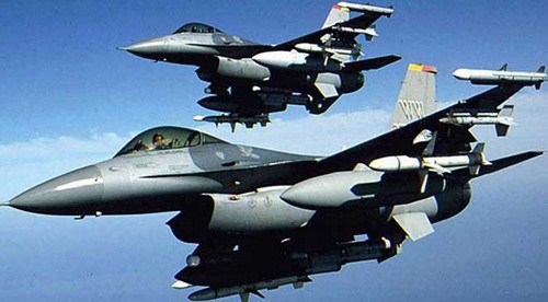 طائرات التحالف تقصف داعش 28 مرة